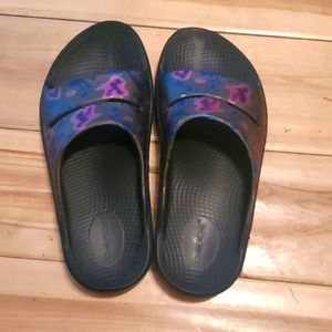 Oofos Slide Sandal